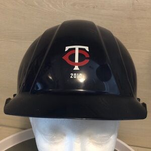 Minnesota Twins 2010 SGA Safety Hard Hat with New Insert